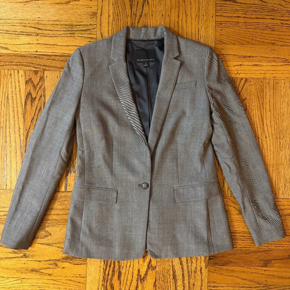 Banana Republic gray wool blazer suit jacket, size 0